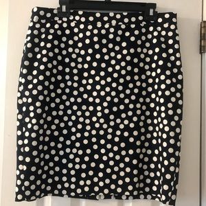 J. Crew pencil skirt navy polka dot EUC